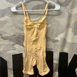 SKIMS Mid-thigh Shape-wear Bodysuit